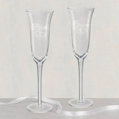 Toasting Glasses Bride Groom - Party Expo