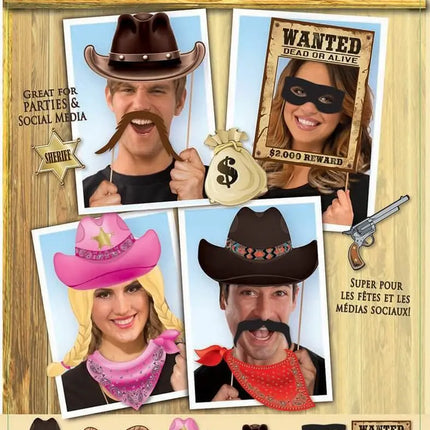 Way Out West Decor Photo Booth - Party Expo